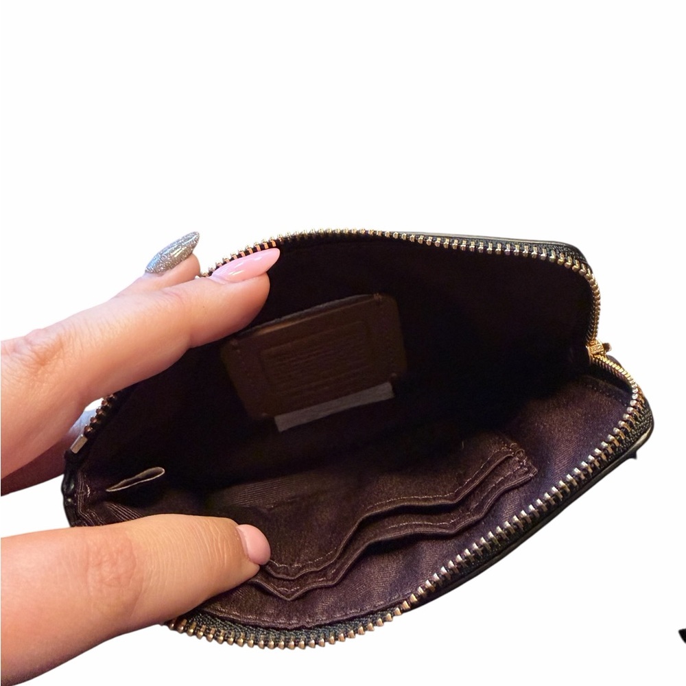 ✨NWOT - Coach X Jean Michel-Basquiat Corner Zip Wristlet✨ - Picture 7 of 7